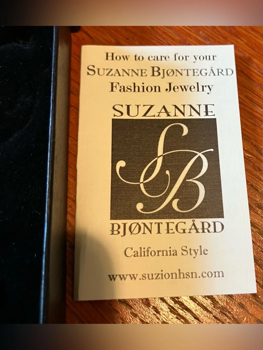 NEW Suzanne Bjontegard Pink Crystal Flamingo Brooch